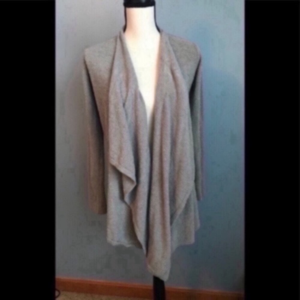 Barefoot Dreams Bamboo chic lite cardigan